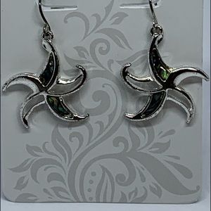 Starfish Silvertone on hook with Albany